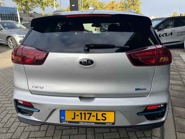 KIA e-Niro ExecutiveLine 64 kWh 1e eigenaar! NAVI | Leder | Zeer mooie auto info frank Eijsbouts