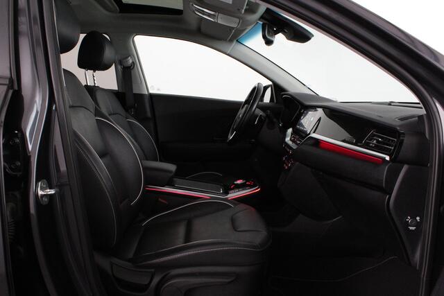 KIA e-Niro ExecutiveLine 64 kWh Leer/3-fase/schuifdak/JBL Audio