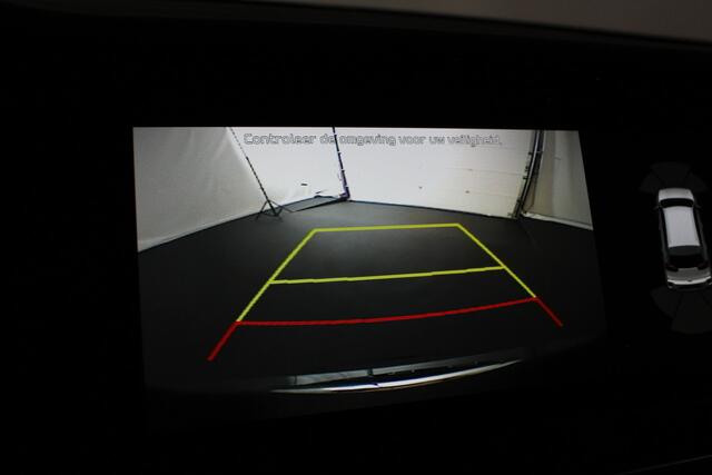 KIA e-Niro ExecutiveLine 64 kWh Leer/3-fase/schuifdak/JBL Audio