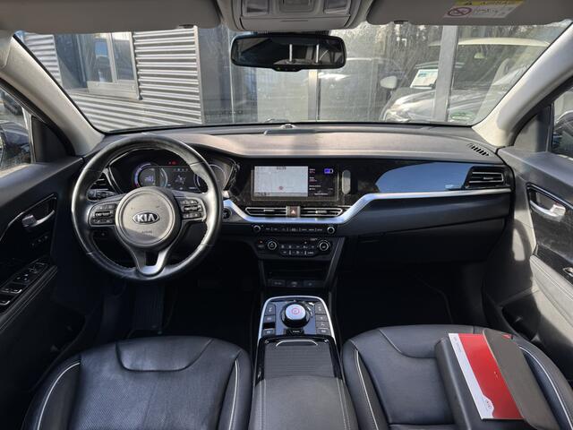 KIA e-Niro ExecutiveLine 64 kWh*Fase 3*LED*ACC*EXPORTPRIJS*