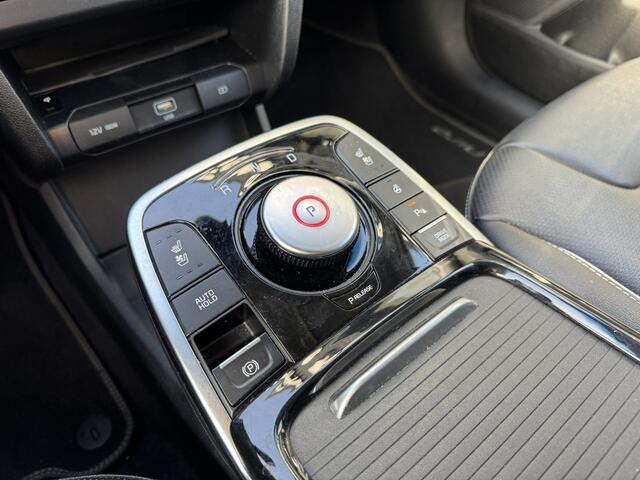 KIA e-Niro ExecutiveLine 64 kWh*Fase 3*LED*ACC*EXPORTPRIJS*