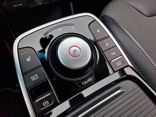 KIA e-Niro DynamicPlusLine 64 kWh | Open dak | Stoelverwarming | Key-Less | LED |