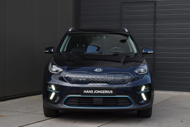 KIA e-Niro ExecutiveLine 64 kWh | CAMERA | STUUR/STOELVERWARMING | LEDER | NAVI | JBL | ADAPT. CRUISE CONTROL | CLIMATE CONTROL | PDC | LMV