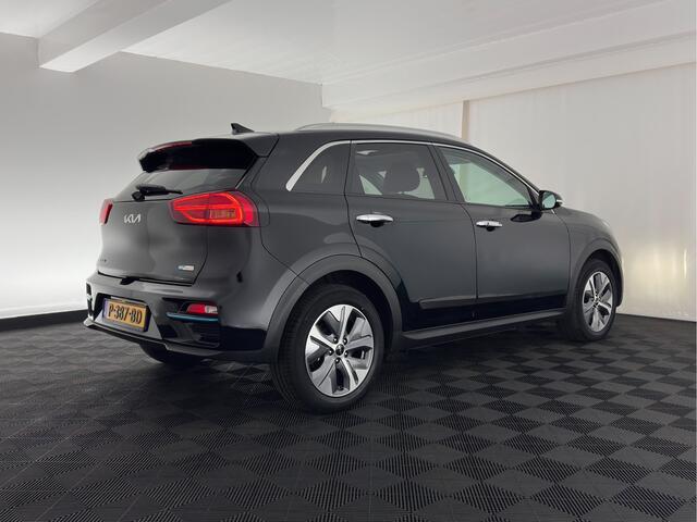 KIA e-Niro DynamicPlusLine 64 kWh {SOH-95%} [ 3-Fase ] (INCL-BTW) Aut.*PANO | LEATHER-FABRIC | FULL-LED | NAVI-FULLMAP | DAB+ | ADAPT.CRUISE | CAMERA | HEATED-COMFORTSEATS | KEYLESS | DIGI-COCKPIT | SHIFT-PADDLES | CARPLAY | LANE-ASSIST | 17"ALU*