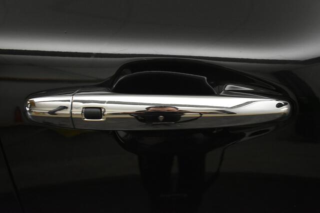 KIA e-Niro DynamicLine 64 kWh 100% SOH Cam Navi Keyless Entry 3-Fase