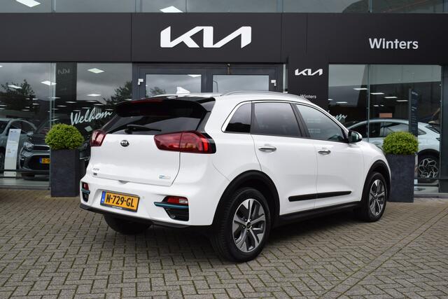 KIA e-Niro DynamicPlusLine 64kWh 3-Fase | Cruise Control Adaptief | Navigatie | Camera | Stoel+StuurVerwarming | SchuifKanteldak | Tot 10Jr. Kia-Garantie