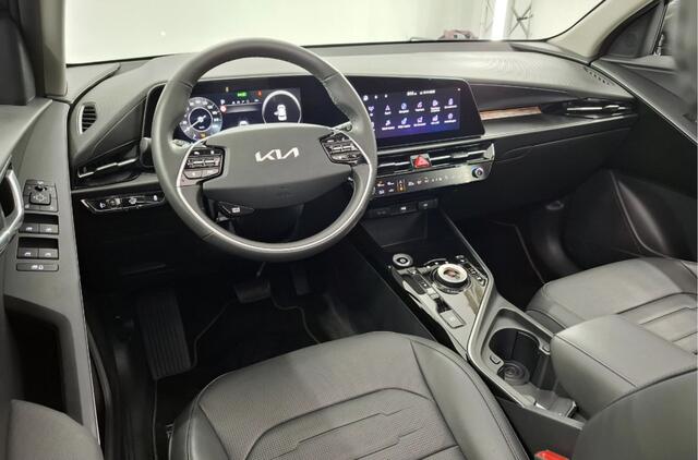 KIA e-Niro EV DynamicPlusLine 64.8 kWh Panoramadak / Leer / Camera / Navigatie