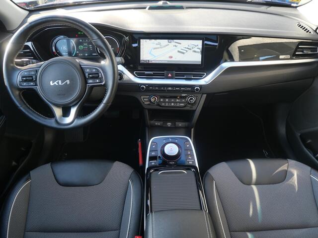 KIA e-Niro DynamicPlusLine 64 kWh | Cruise | Clima | Camera | Carplay | Navi | keyless | stoel-stuurverwarming | Schuif-kanteldak |