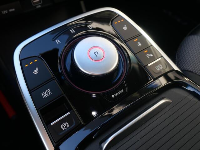 KIA e-Niro DynamicPlusLine 64 kWh | Cruise | Clima | Camera | Carplay | Navi | keyless | stoel-stuurverwarming | Schuif-kanteldak |