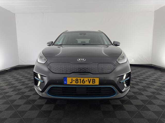 KIA e-Niro ExecutiveLine 64 kWh (3-Fase) {SOH-100%) (INCL-BTW) *AUT | LUXURY-LEATHER | FULL-LED | NAVI-FULLMAP | ADAPTIVE-CRUISE | CAMERA | MEMORY-PACK | LANE-ASSIST | KEYLESS | DIGI-COCKPIT | 17"ALU*