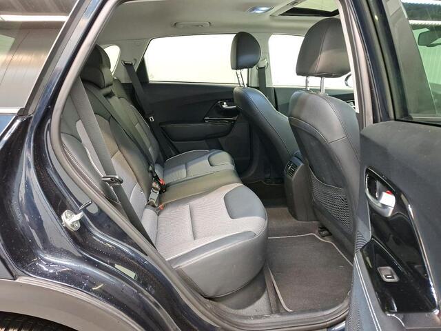 KIA e-Niro Aut. DynamicPlusLine 64kWh 3-Phase | Panorama | Navi | Camera |