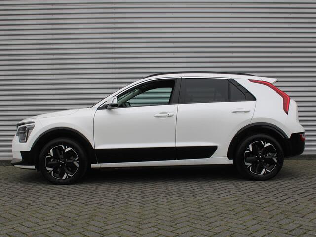 KIA e-Niro EV Edition Advanced 64.8 kWh | Stuur-/stoelverwarming | Elektr. stoelverstelling | Camera | Cruise adapt. | 17"LM | Clima | 17% bijtelling |