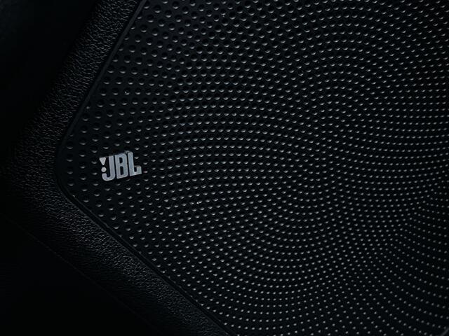 KIA e-Niro ExecutiveLine 64 kWh 100% SOH | Leder | Stoelvent | NL Auto | Adaptive |