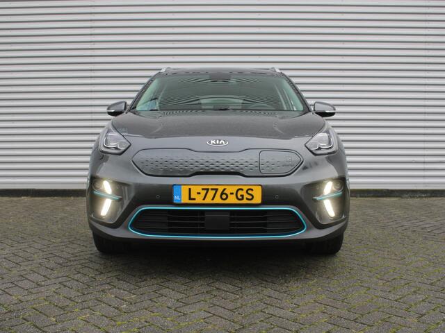 KIA e-Niro DynamicPlusLine 64 kWh | Airco | Navi | Cruise | Camera | 17" LM | PDC | Keyless |
