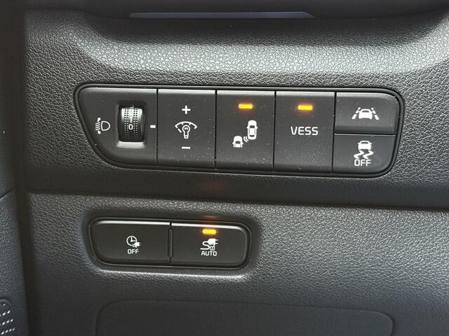 KIA e-Niro BWJ 2020 ExecutiveLine 64 kWh 204 PK AUTOMAAT VOL| LEDER | MEMORY STOEL | STOEL + STUUR VERW. STOEL VENT. | LED | DAB+ | NAVI | CLIMA | CARPLAY & ANDROID | LMV | PDC