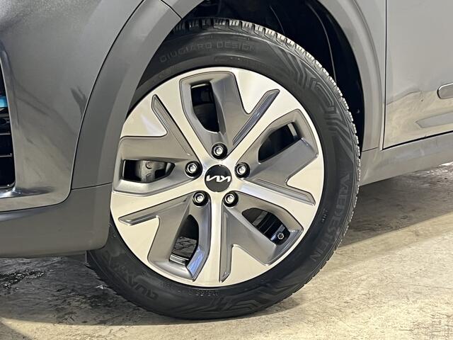 KIA e-Niro DynamicLine 64 kWh 3-fase | Navigatie/Android/Apple Carplay | LM Velgen 17" |Cruise Control Adaptief | Warmtepomp |