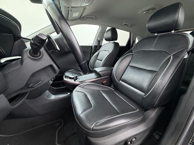 KIA e-Niro 64kWh Leer+Elek.Stoel+Memory+Gekoeld Warmtepomp ExecutiveLine JBL®-Hifi Adap.Cruise Camera Navi Ecc Pdc Stoelverwarming-Koeling SOH 100% Stuurverwarming Keyless Blind Spot Lane Assist Led Lmv 17" 1e Eigenaar Origineel Nederlandse Auto ¤ 48.000,- nieuw