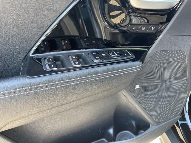 KIA e-Niro ExecutiveLine 64kWh 204PK - LUXE UITVOERING!