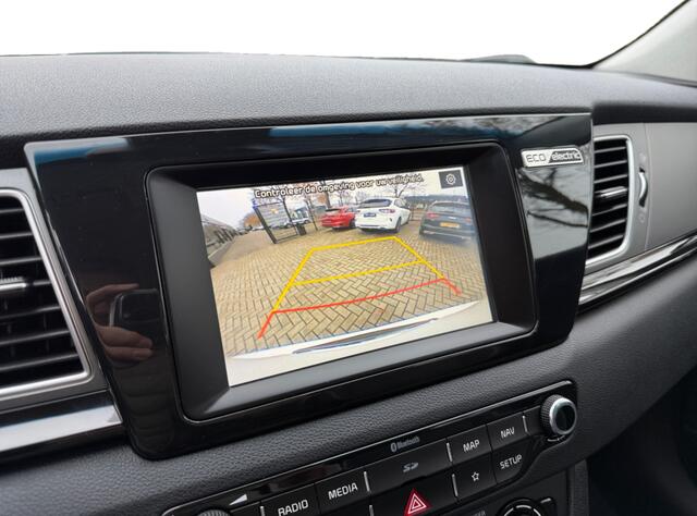KIA e-Niro DynamicLine 64 kWh I Navi I Keyless I Half-leder