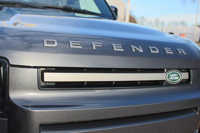 Land Rover DEFENDER 110 2.0 P400e 110 X-Dynamic S