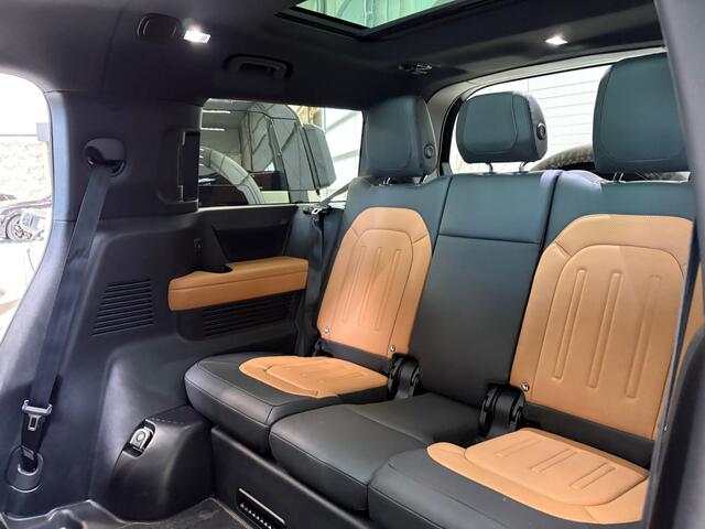 Land Rover DEFENDER 130 3.0 P400 130 X | 8 Pers | Meridian | Panorama | HUD | Clearsight spiegel | Matrix LED