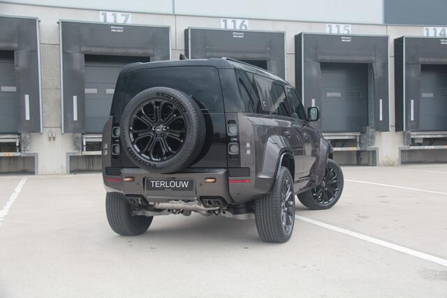 Land Rover DEFENDER 110 P635 OCTA