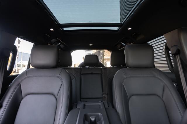 Land Rover DEFENDER 2.0 P300e 110 X-Dynamic HSE / Pangea Green / 22'' / Uitklapbare Trekhaak