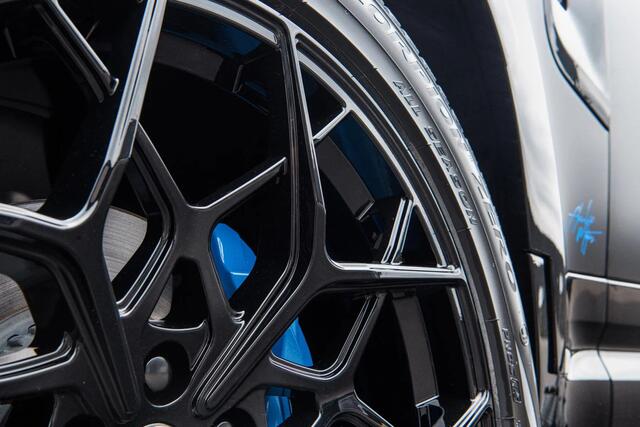 Land Rover DEFENDER P400e 110 S Urban Widebody Full Kit + Retrofit | Pano | Leder | Stuurverwarming | Stoelverwarming | Keyless entry