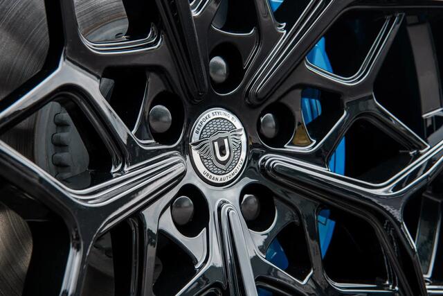 Land Rover DEFENDER P400e 110 S Urban Widebody Full Kit + Retrofit | Pano | Leder | Stuurverwarming | Stoelverwarming | Keyless entry