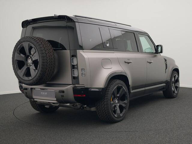 Land Rover DEFENDER P300e 110 X-Dynamic HSE