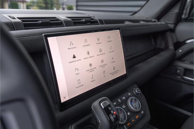 Land Rover DEFENDER 110 P300e 110 X-Dynamic SE -Pano-Cold Climate-20'' Black