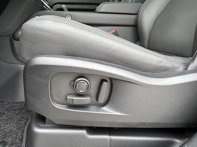 Land Rover DEFENDER 110 2.0 P300e 110 X-Dynamic HSE | Demo | Per direct leverbaar | Head-up Display | Middenconsole gekoeld |