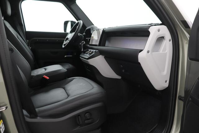 Land Rover DEFENDER P300e 110 X-Dynamic HSE | 6 Persoons | Satin | Black Pack | Towing Pack | Cold Climate Pack | Panoramadak | 22 Inch
