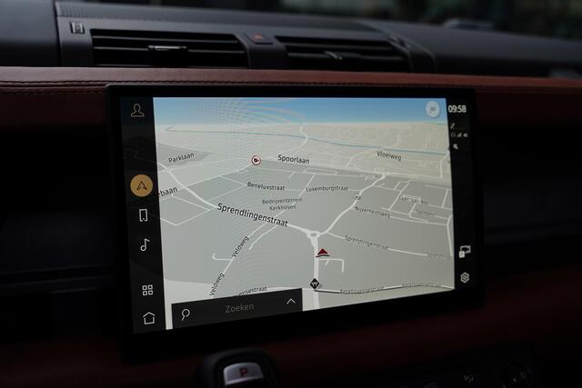 Land Rover DEFENDER 110 P 635 V 8 Octa One of One Lamborghini Leather