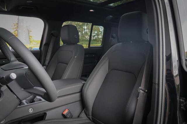 Land Rover DEFENDER 110 P300e 110 X-Dynamic SE ADAPTIVE CRUISE | 360 CAMERA | PANORAMADAK | VOORRUITVERWARMING | MERIDIAN | ELEKTRISCHE STOELEN | STUURVERWARMING |