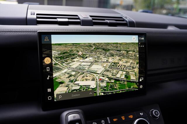 Land Rover DEFENDER 110 P 525 V 8 Black Edition