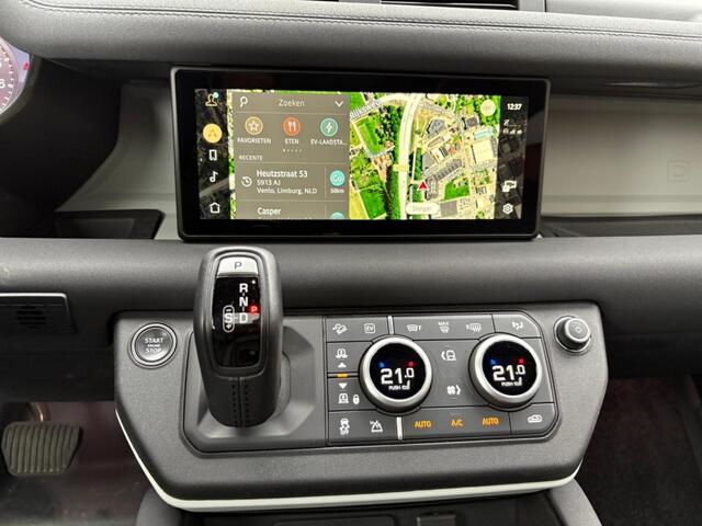 Land Rover DEFENDER P400e 404pk Pano 22" Black Pack Trekhaak Urban ACC BTW