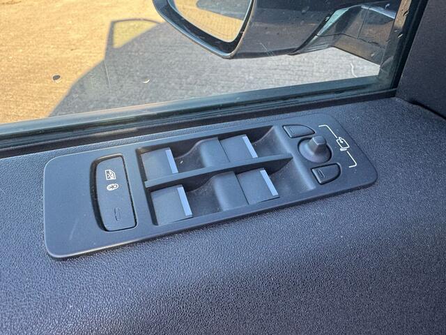 Land Rover DISCOVERY SPORT P300e 1.5 R-Dynamic S