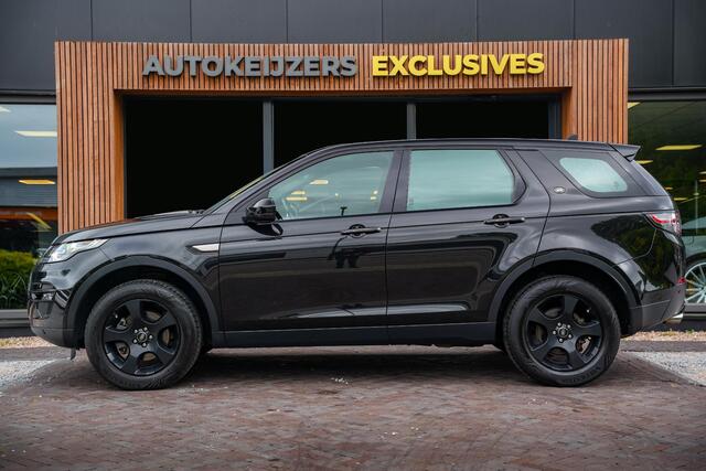 Land Rover DISCOVERY SPORT 2.0 eD4 SE Panoramadak Leer Stoelverw. Navigatie Xenon Trekhaak 18''LM