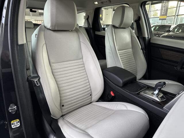 Land Rover DISCOVERY SPORT P300e HSE | HUD | Cold + Hot Climate Pack