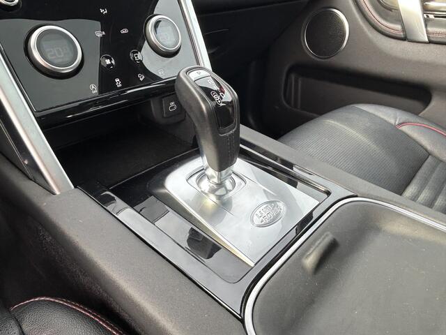 Land Rover DISCOVERY SPORT P300e 309pk AWD R-Dynamic S | Panoramadak | 360gr Camera | Verwarmde stoelen en stuur |