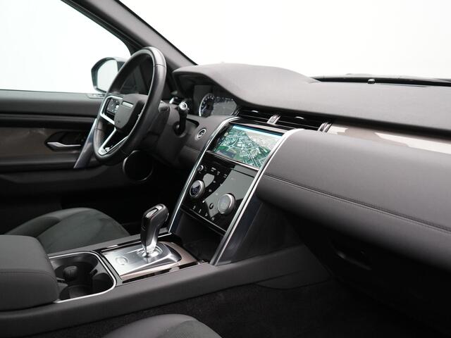 Land Rover DISCOVERY SPORT P300e S Plug In Hybrid 300pk Dealer O.H. PHEV | 360 Camera | Alcantara Sportstoelen Verwarmd | Apple Carplay | Navigatie | DAB |
