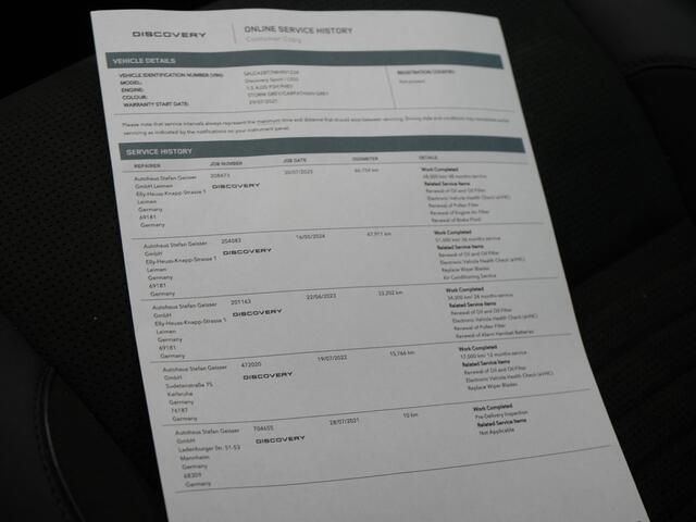 Land Rover DISCOVERY SPORT P300e S Plug In Hybrid 300pk Dealer O.H. PHEV | 360 Camera | Alcantara Sportstoelen Verwarmd | Apple Carplay | Navigatie | DAB |