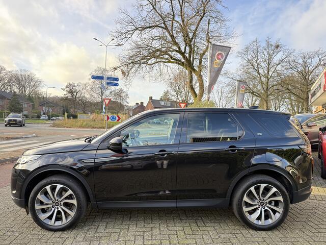 Land Rover DISCOVERY SPORT P300e 1.5 R-Dynamic S Pano | Trekhaak | Camera