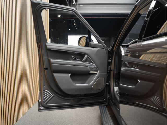 Land Rover RANGE ROVER 4.4 P530 First Edition MHEV