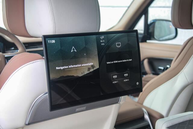 Land Rover RANGE ROVER 4.4 P615 SV