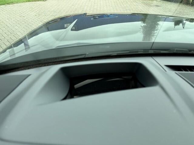 Land Rover RANGE ROVER 3.0 P550e Autobiography Executive Class Seating