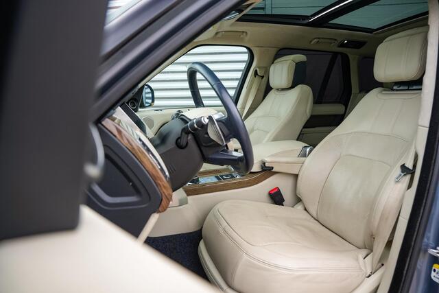 Land Rover RANGE ROVER 3.0 TDV6 Autobiography Panoramadak Adapt. Cruise HeadUp Luchtvering Meridian Keyless 22''LM