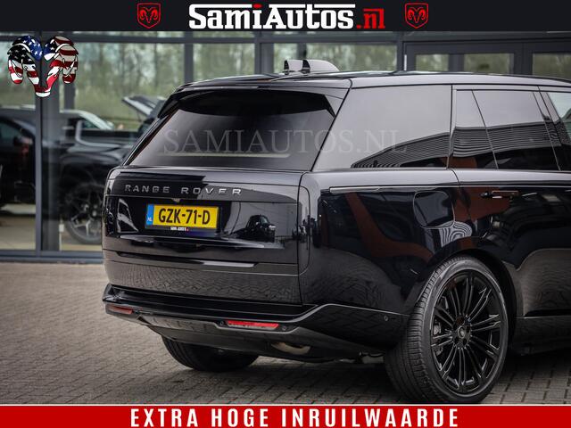 Land Rover RANGE ROVER P550e | NIGHT | GARANTIE TOT 14-03-2029 | HEAD-UP | ACHTERAS BESTURING | SOFT CLOSE | PHEV | 23 INCH VELGEN | PANORAMADAK | STUURVERWARMING | STOEL KOELING | Fabrieksgarantie tot 14-03-2029 - Geniet van gemoedsrust met uitgebreide dekking tot deze datum. 