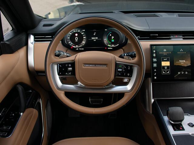Land Rover RANGE ROVER 3.0 P550e Autobiography PHEV Uitklapbare Treeplanken l Schuif- /kantel Pano l Stoelventilatie l Soft Close l Trekhaak